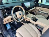 BYD Denza B8 2026
